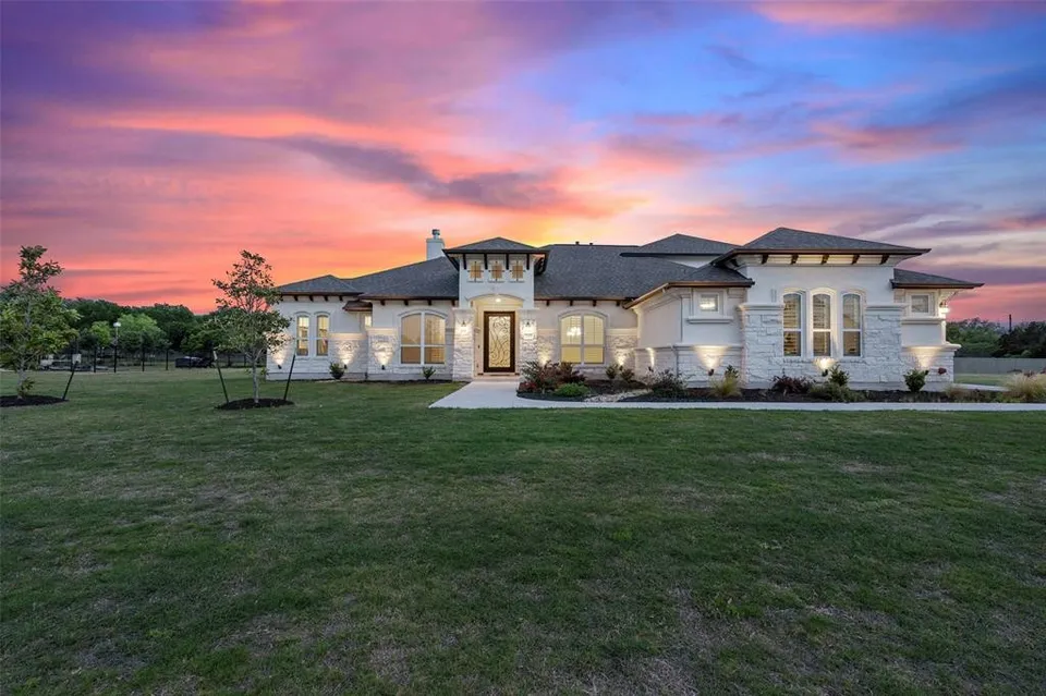 440390826ca4466ce927bf1ef6586129l-m1826127740rd-w960_h720